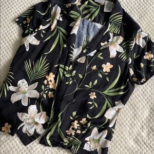 Vintage Hawaiian bottom down shirt black hawaii shirt size L